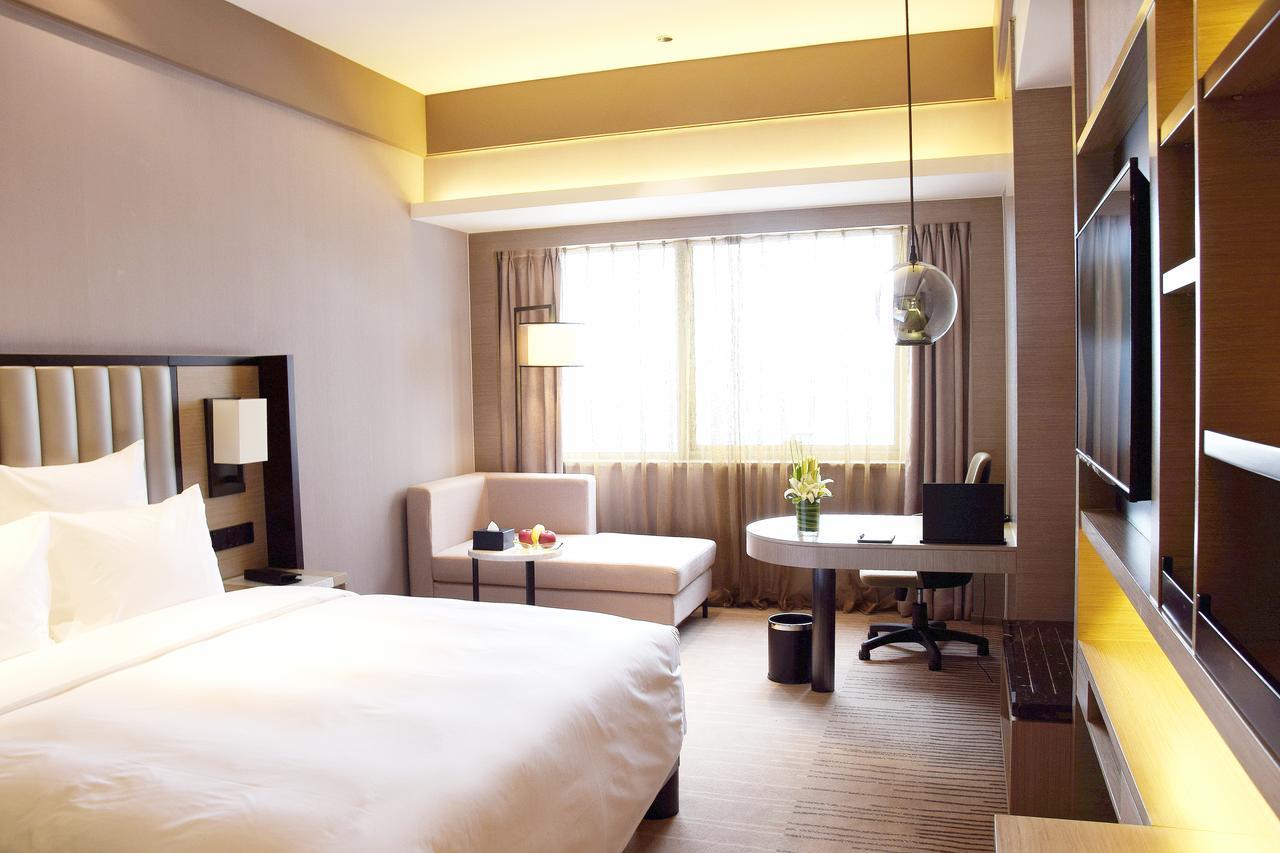 Rayfont Hotel Chengdu Longquanyi Екстер'єр фото